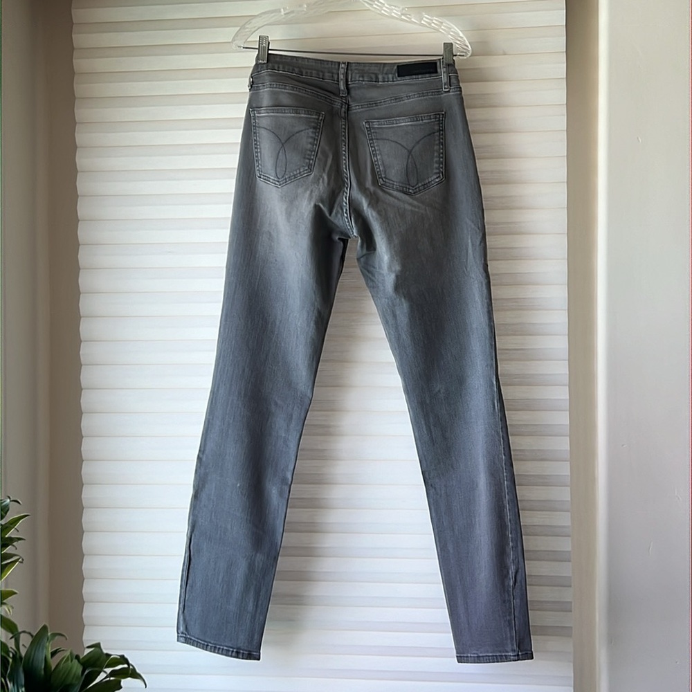 Calvin Klein Gray Stonewashed Ultimate Skinny Jeans - Picture 2 of 4